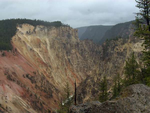 Yellowstone_ART2332.NEF.jpg