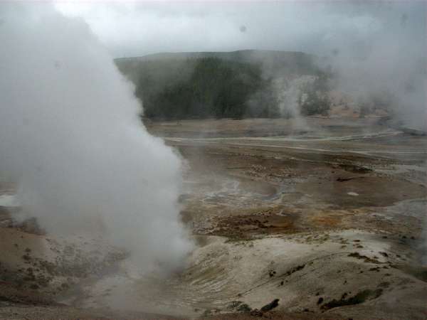 Yellowstone_ART2304.NEF.jpg