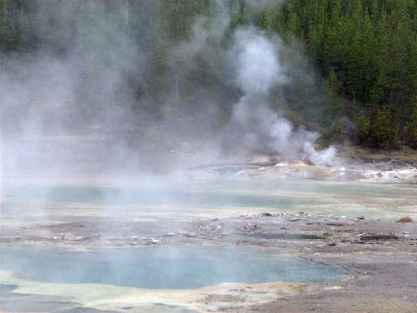 Yellowstone_ART2312.NEF.jpg