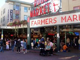 Pike Street Market 1032.jpg